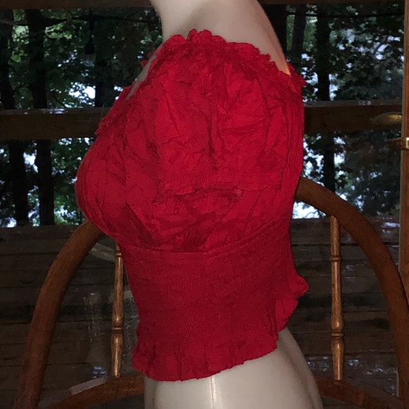 Hollister Co. Women's Red Blouse With Puffed Sleeves - Picture 3 of 6